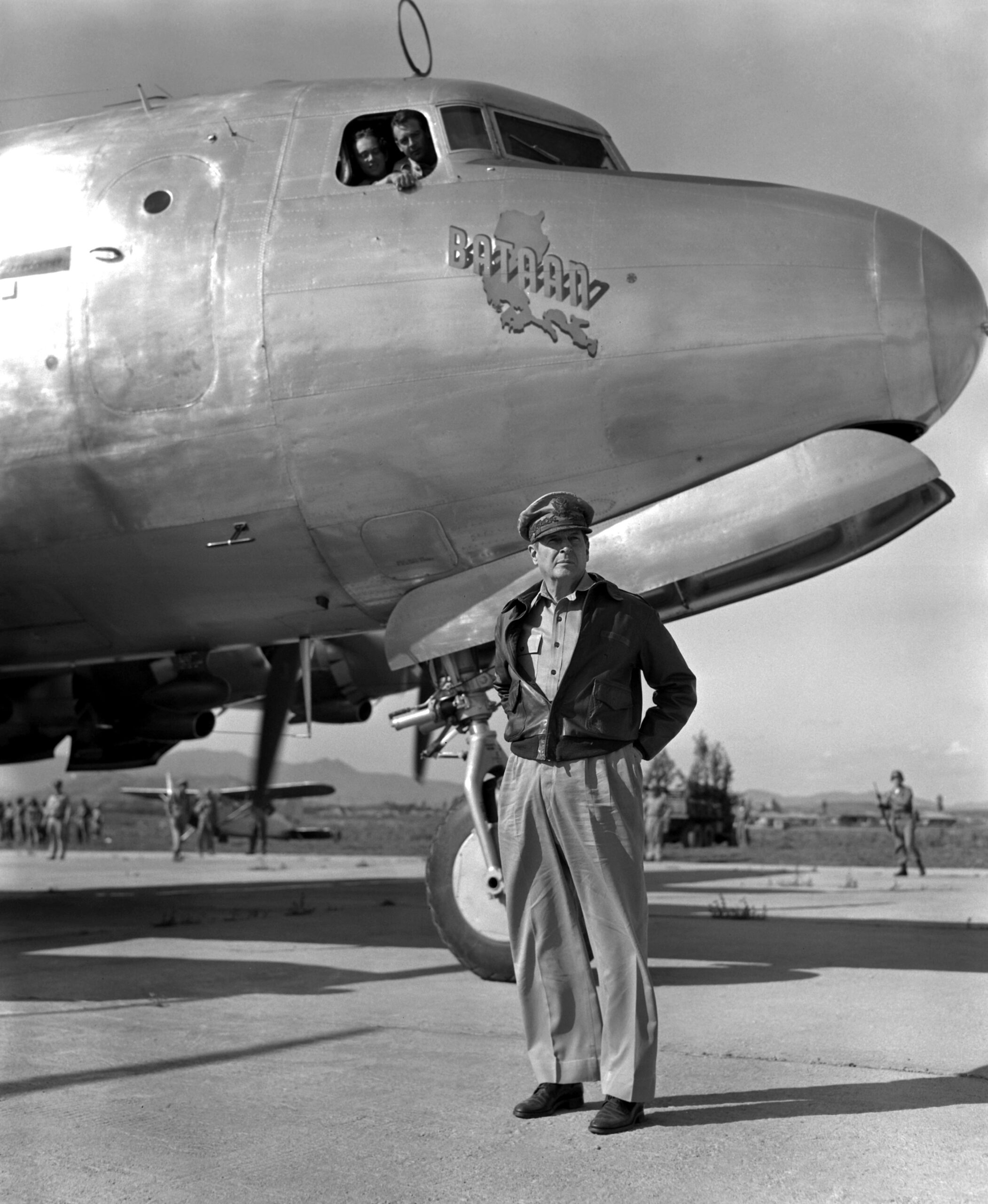 El general Douglas MacArthur, artífice del desembarco de Inchon en 1950