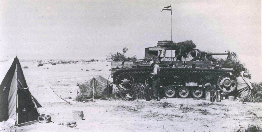 El Afrika Korps de Rommel en acción en el desierto del Norte de África, 1942