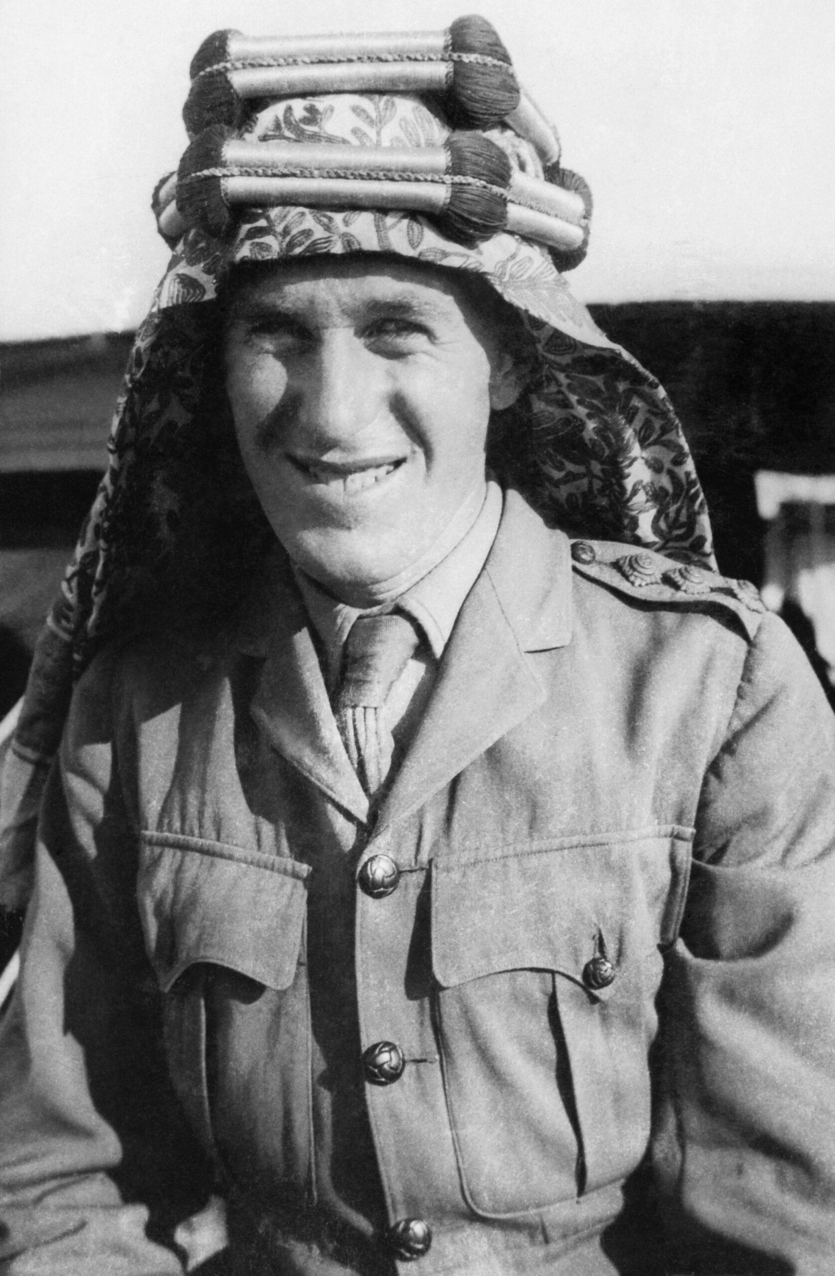 Lawrence Arabia portrait uniform 1917