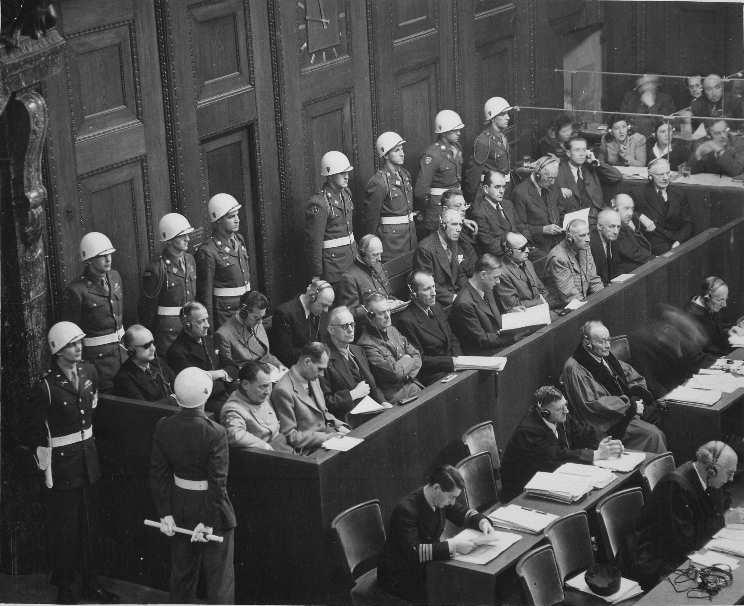 Los acusados en el banquillo durante los juicios de Núremberg